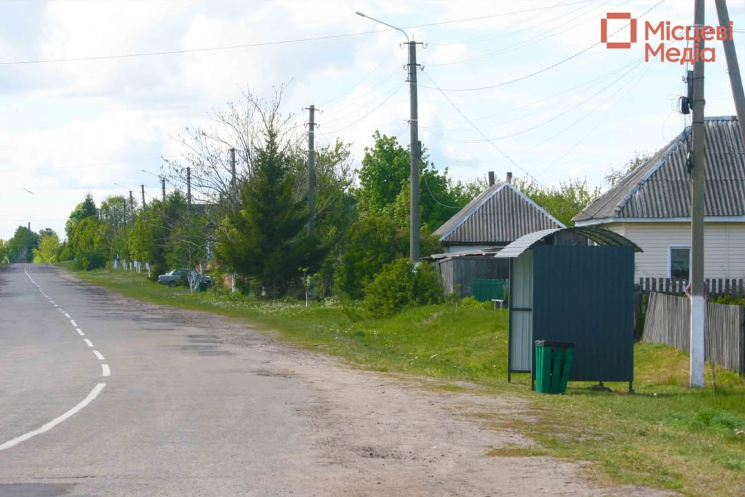 У Холмах &ndash; нові автобусні зупинки. Далі будуть ставити по всіх старостатах