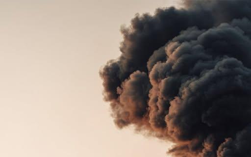 Російський безпілотник влучив у складське приміщення в Холминській громаді