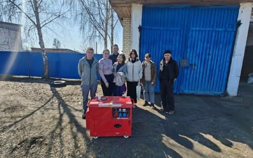 Холминська школа отримала енергетичну допомогу від волонтерів із Бельгії