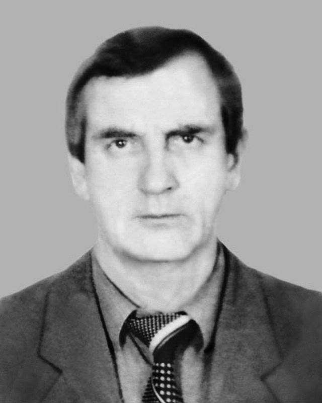 Хлопець із Холмів, який усе життя вчив кристали світитися: фізик Віктор Махній